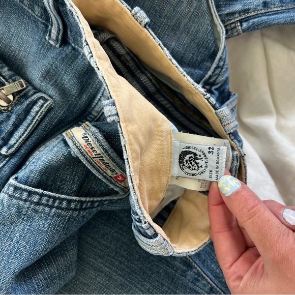 Vintage Y2K Diesel Wide Leg Flare Denim Jeans 2000s - Picture 7 of 8